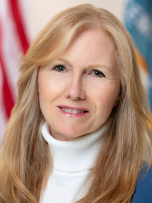 Stephanie Hansen - District 10
